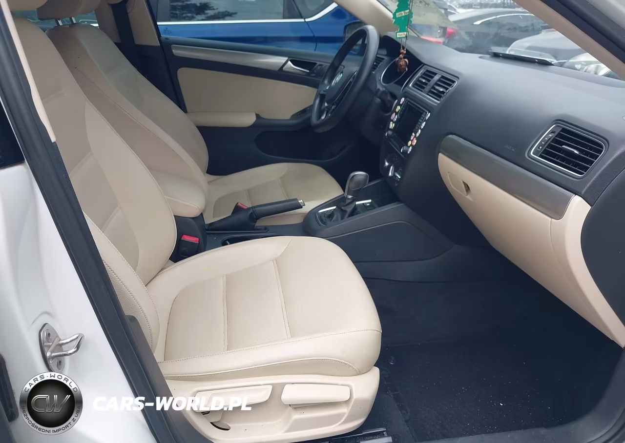 2017 Volkswagen Jetta 1.4T Se VIN:3VWDB7AJ8HM300953 - 5
