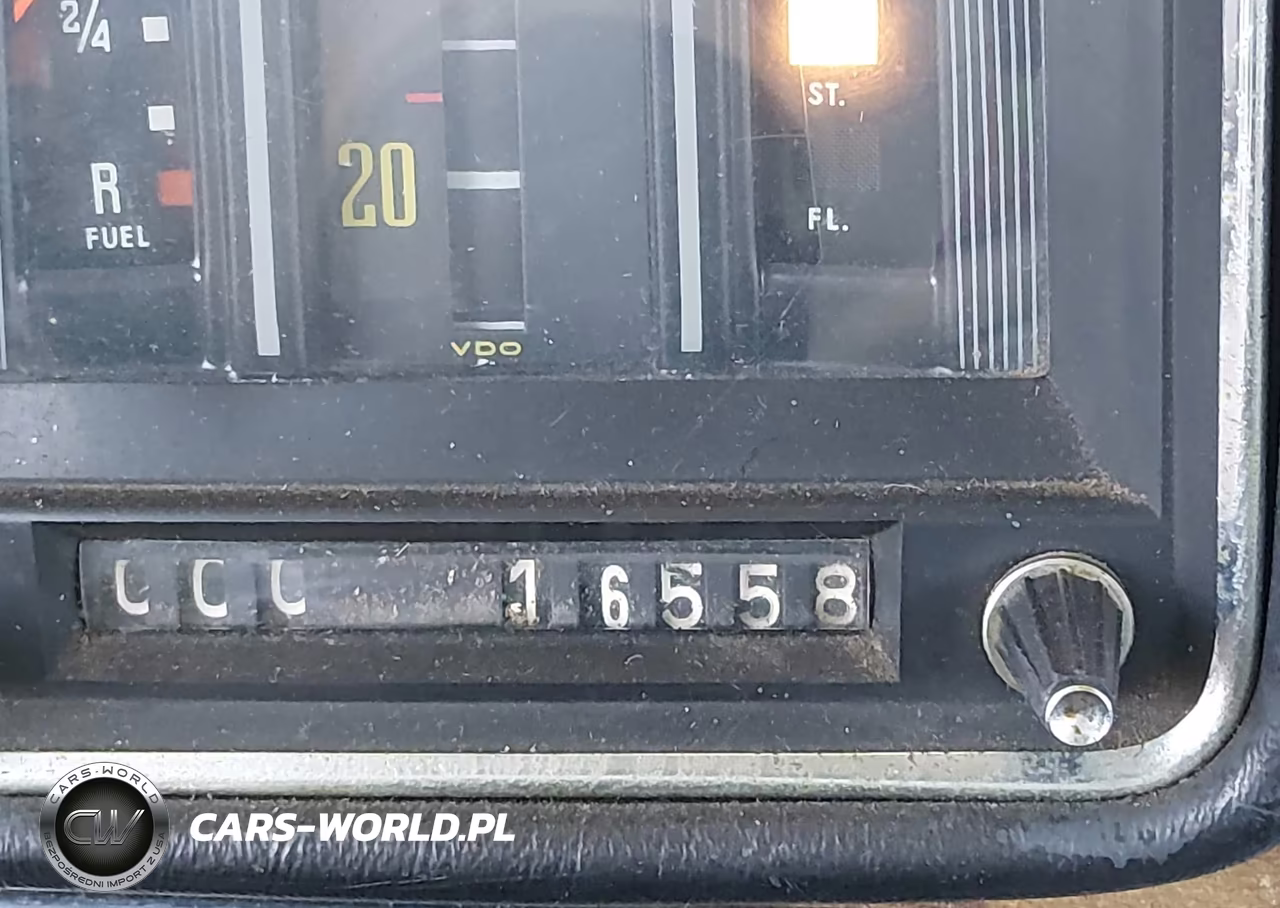 1961 Mercedes-Benz 220S VIN:0000000000038052B - 17