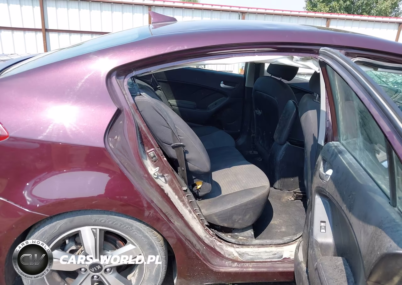 2018 Kia Forte Lx VIN:3KPFL4A77JE170675 - 8
