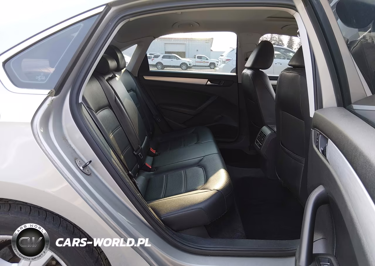 2013 Volkswagen Passat 2.0L Tdi Se VIN:1VWBN7A30DC148386 - 19