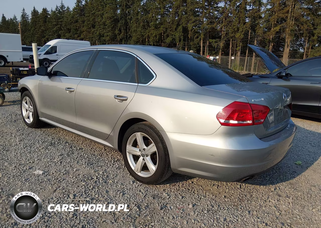 2013 Volkswagen Passat 2.0L Tdi Se VIN:1VWBN7A30DC148386 - 3