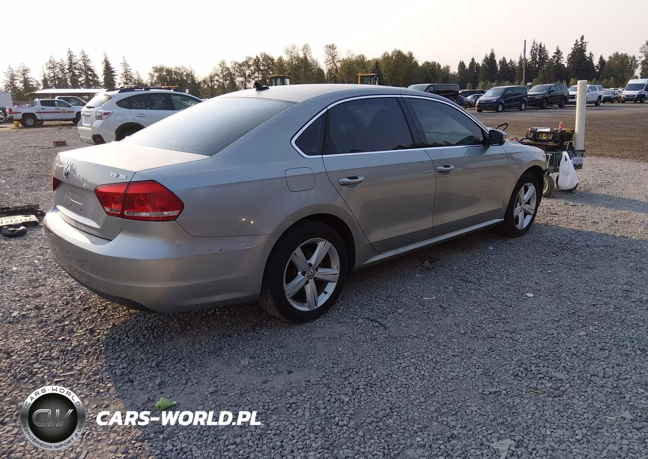 2013 Volkswagen Passat 2.0L Tdi Se VIN:1VWBN7A30DC148386 - 4