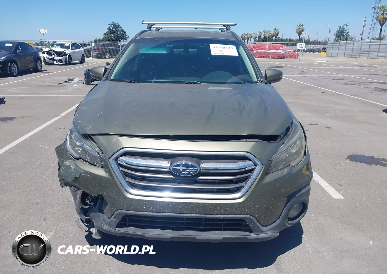 2019 Subaru Outback 3.6R Touring VIN:4S4BSETC7K3371384 - 12