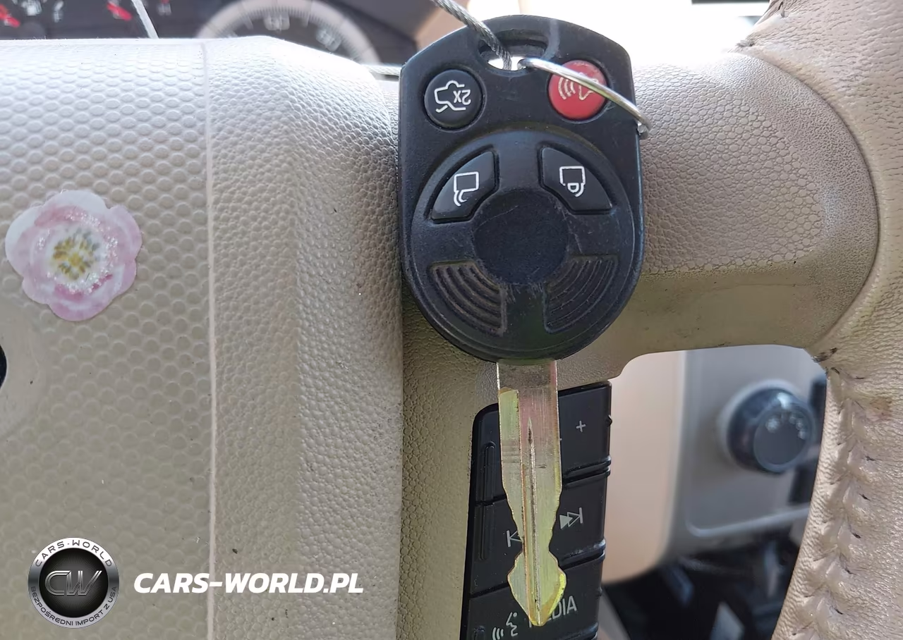 2010 Ford Escape Xlt VIN:1FMCU0DG3AKA53575 - 11