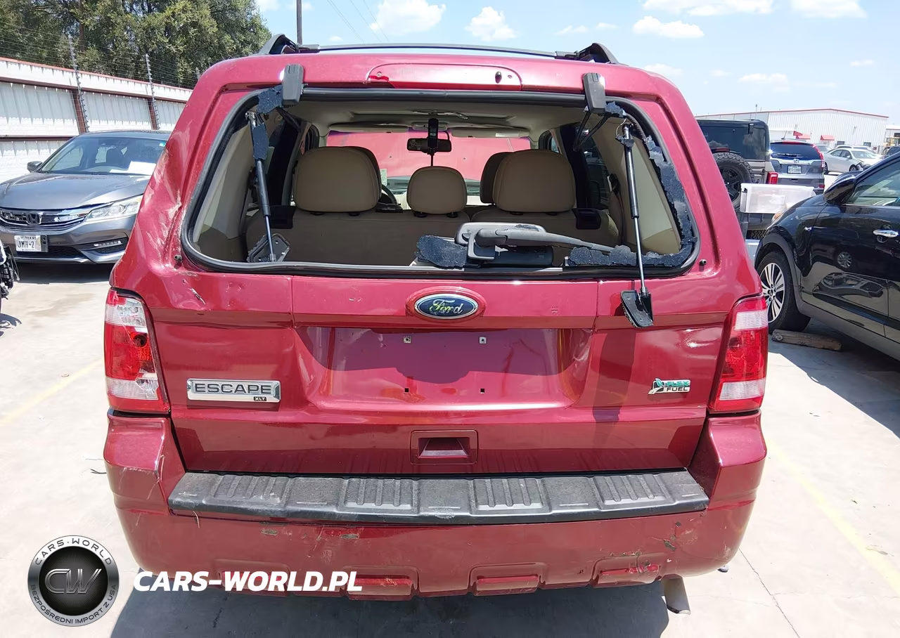 2010 Ford Escape Xlt VIN:1FMCU0DG3AKA53575 - 17