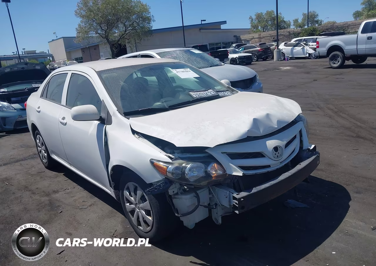2013 Toyota Corolla L VIN:JTDBU4EE7DJ121701 - 18