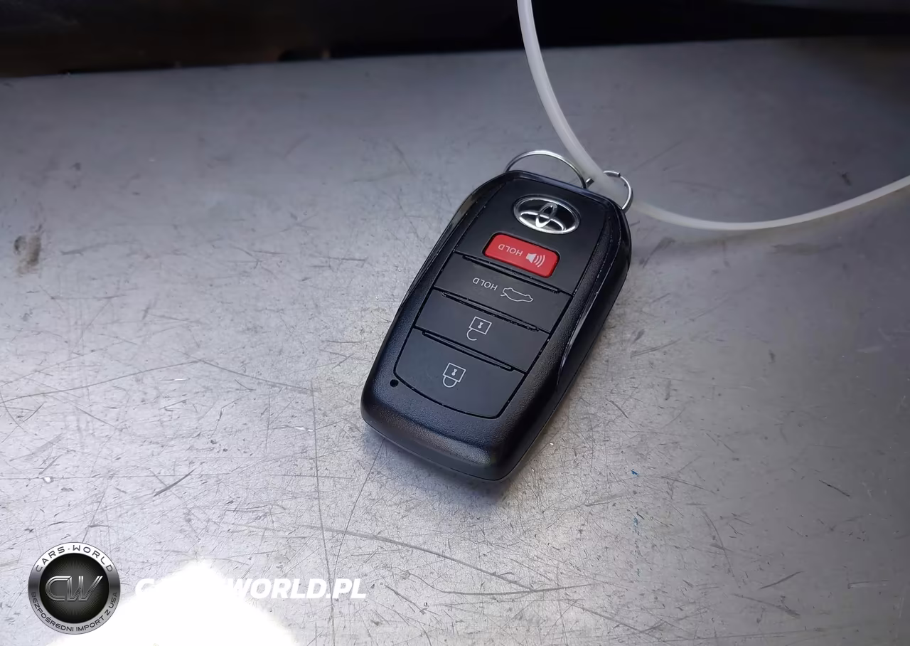 2026 Toyota Camry Xle VIN:4T1DAACK2TU726744 - 11