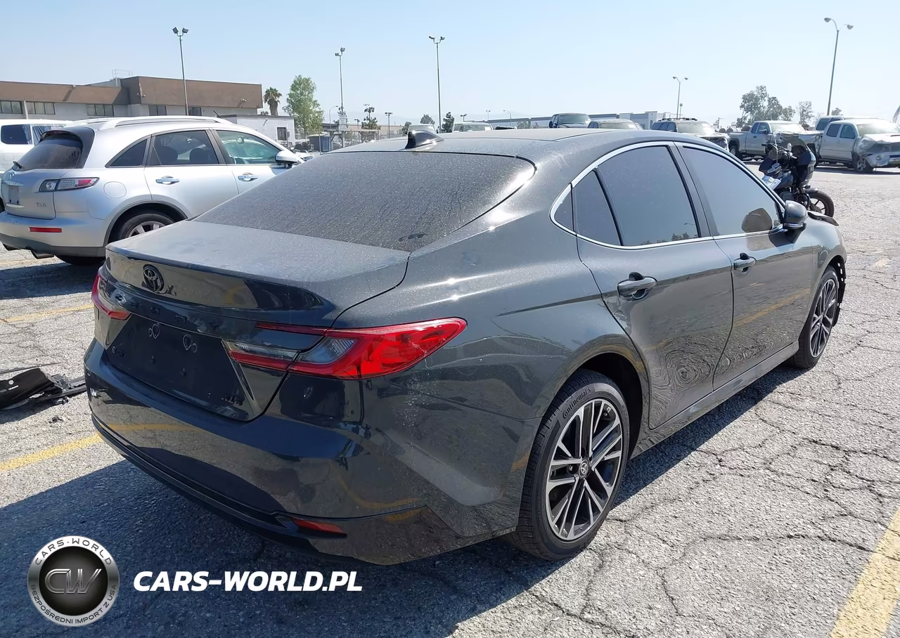 2026 Toyota Camry Xle VIN:4T1DAACK2TU726744 - 4
