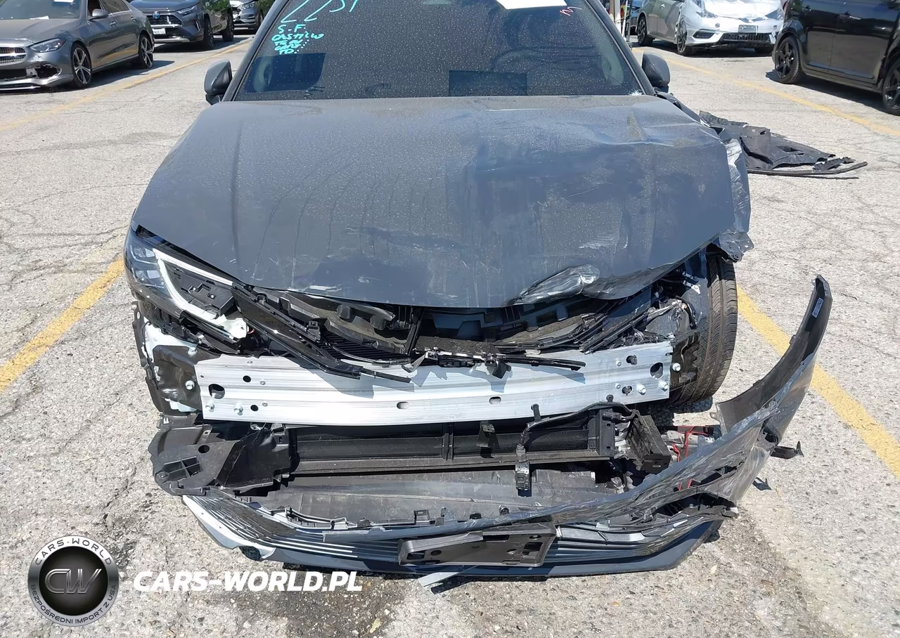 2026 Toyota Camry Xle VIN:4T1DAACK2TU726744 - 6