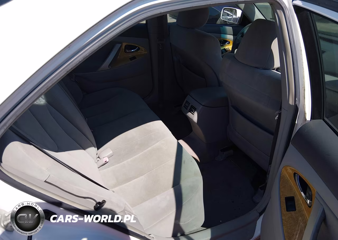 2007 Toyota Camry Xle VIN:JTNBE46KX73033800 - 8
