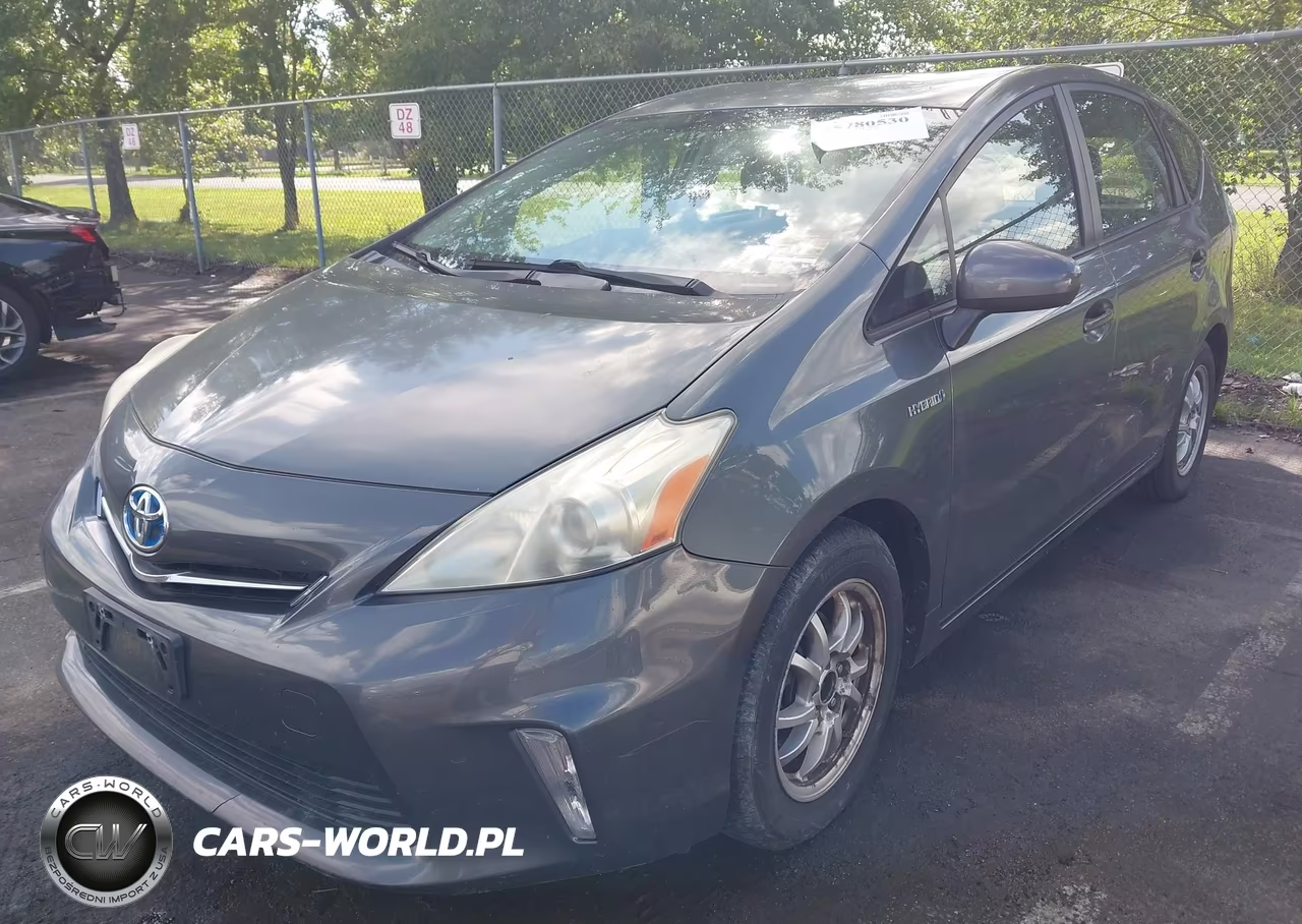 2013 Toyota Prius V Two VIN:JTDZN3EU7D3188879 - 6