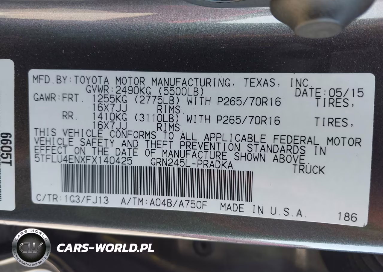 2015 Toyota Tacoma Base V6 VIN:5TFLU4ENXFX140425 - 9