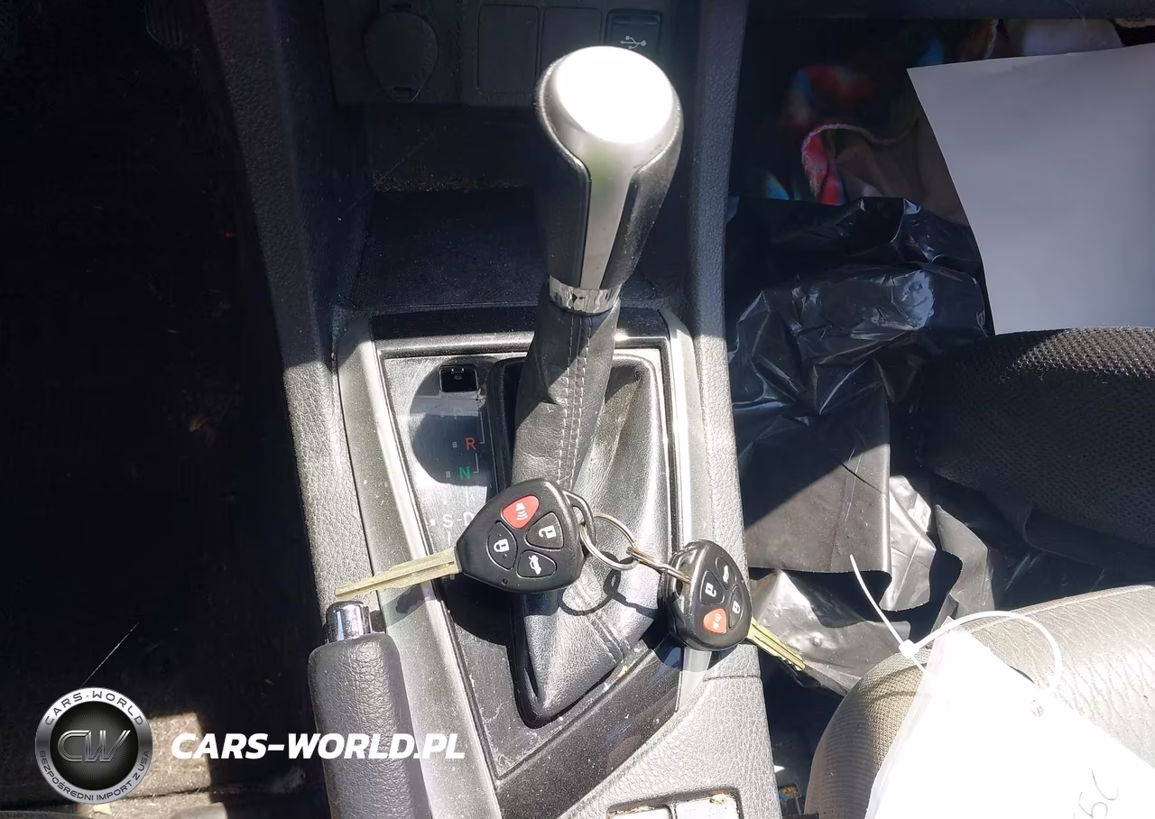 2017 Toyota Corolla Le VIN:5YFBURHE9HP713000 - 11