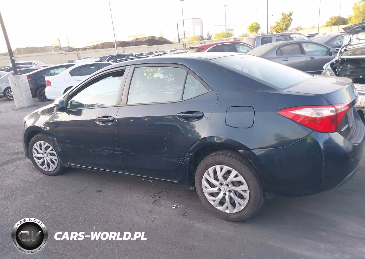 2017 Toyota Corolla Le VIN:5YFBURHE9HP713000 - 15