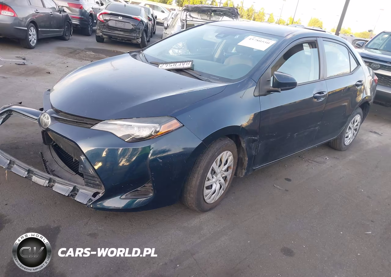 2017 Toyota Corolla Le VIN:5YFBURHE9HP713000 - 2