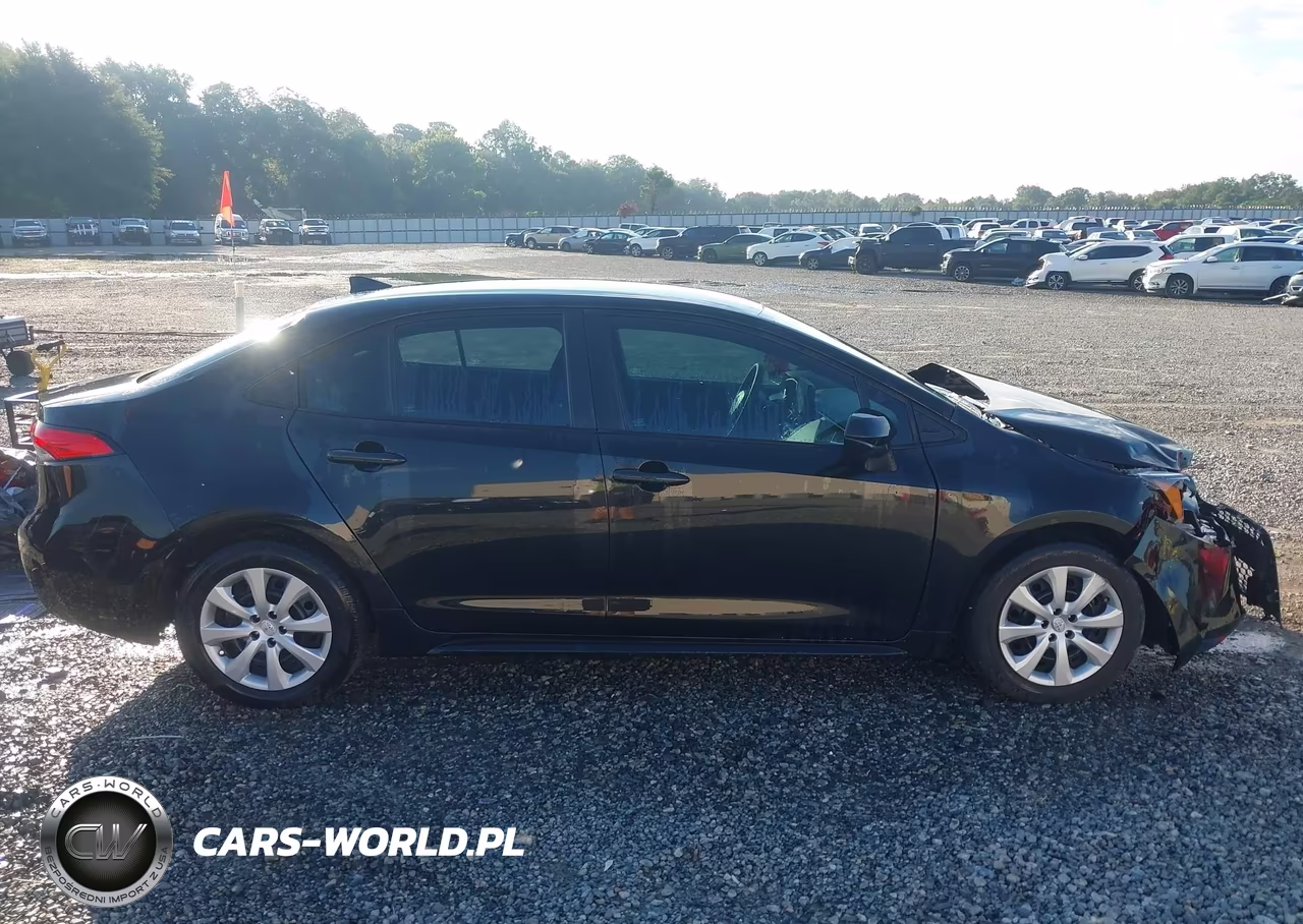 2022 Toyota Corolla Le VIN:5YFEPMAEXNP366709 - 13