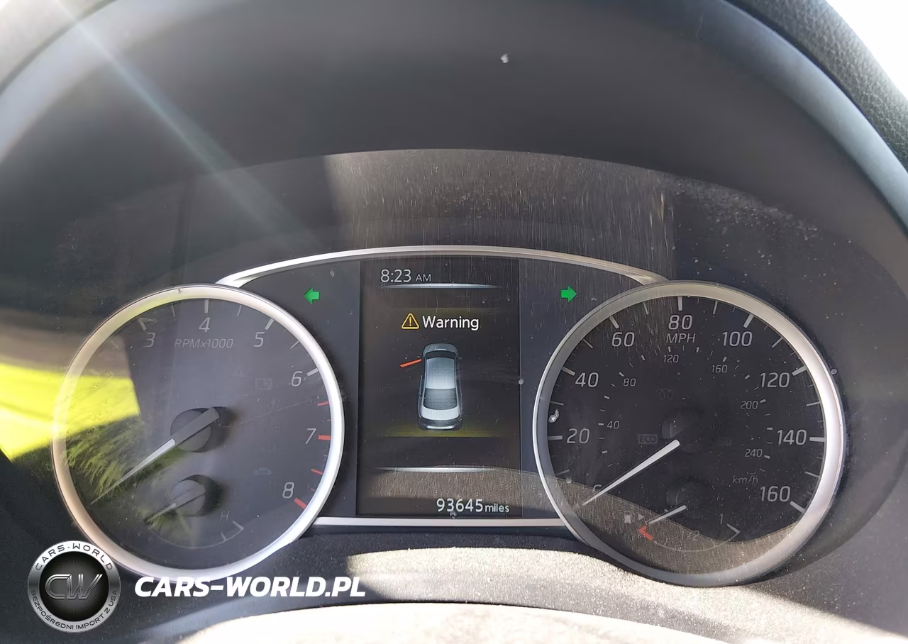 2018 Nissan Sentra S VIN:3N1AB7AP7JY305640 - 7