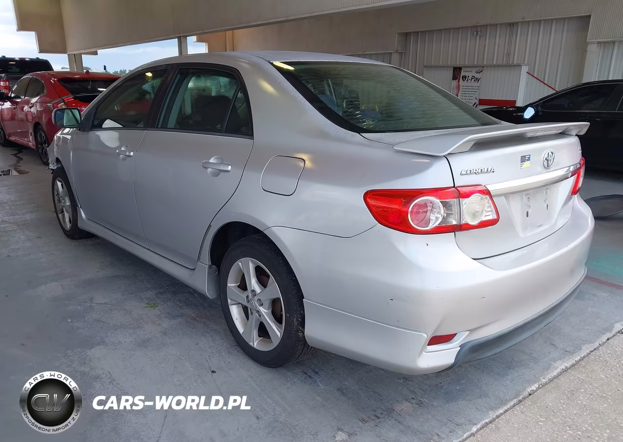2012 Toyota Corolla S VIN:2T1BU4EE2CC863336 - 3