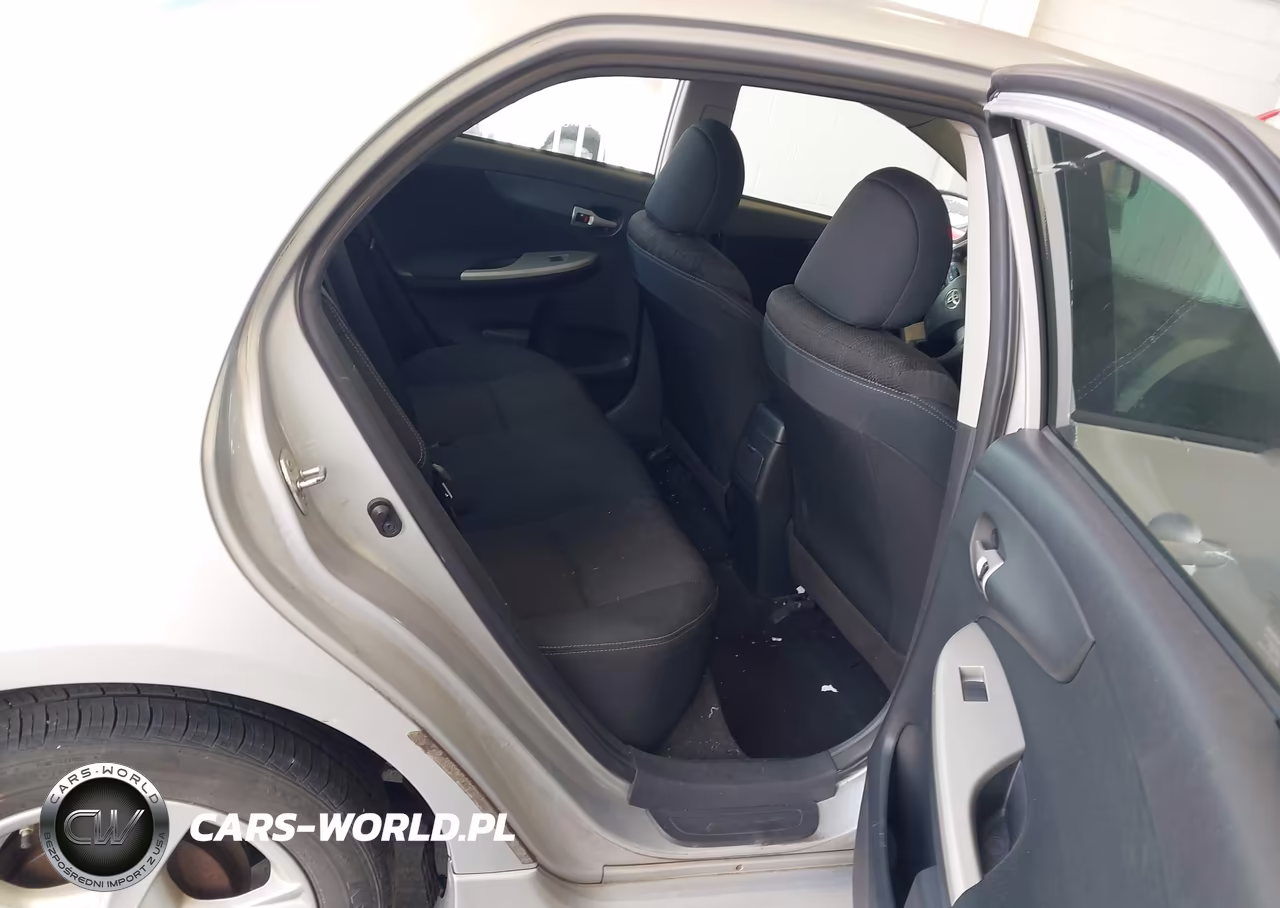 2012 Toyota Corolla S VIN:2T1BU4EE2CC863336 - 8