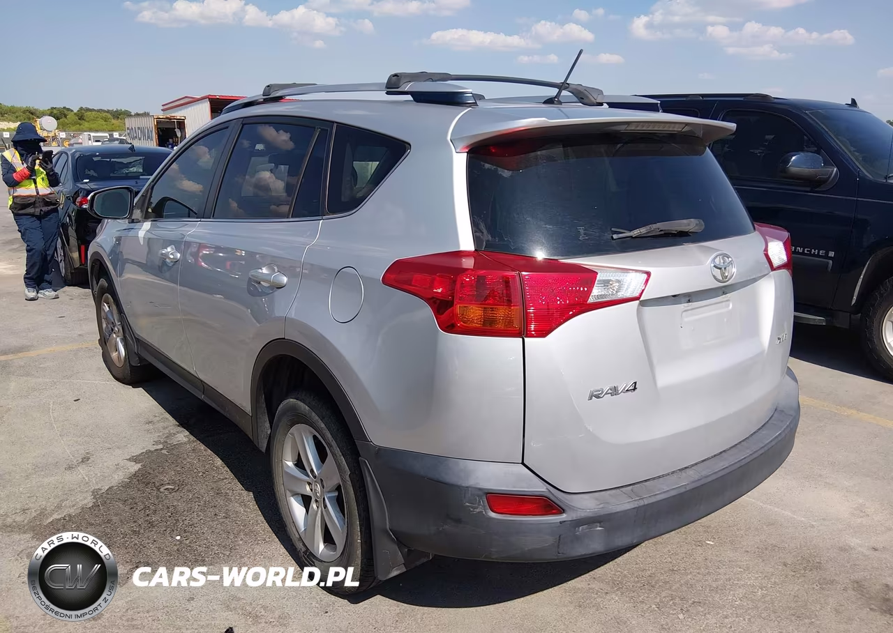 2013 Toyota Rav4 Xle VIN:JTMWFREV4DD001264 - 3