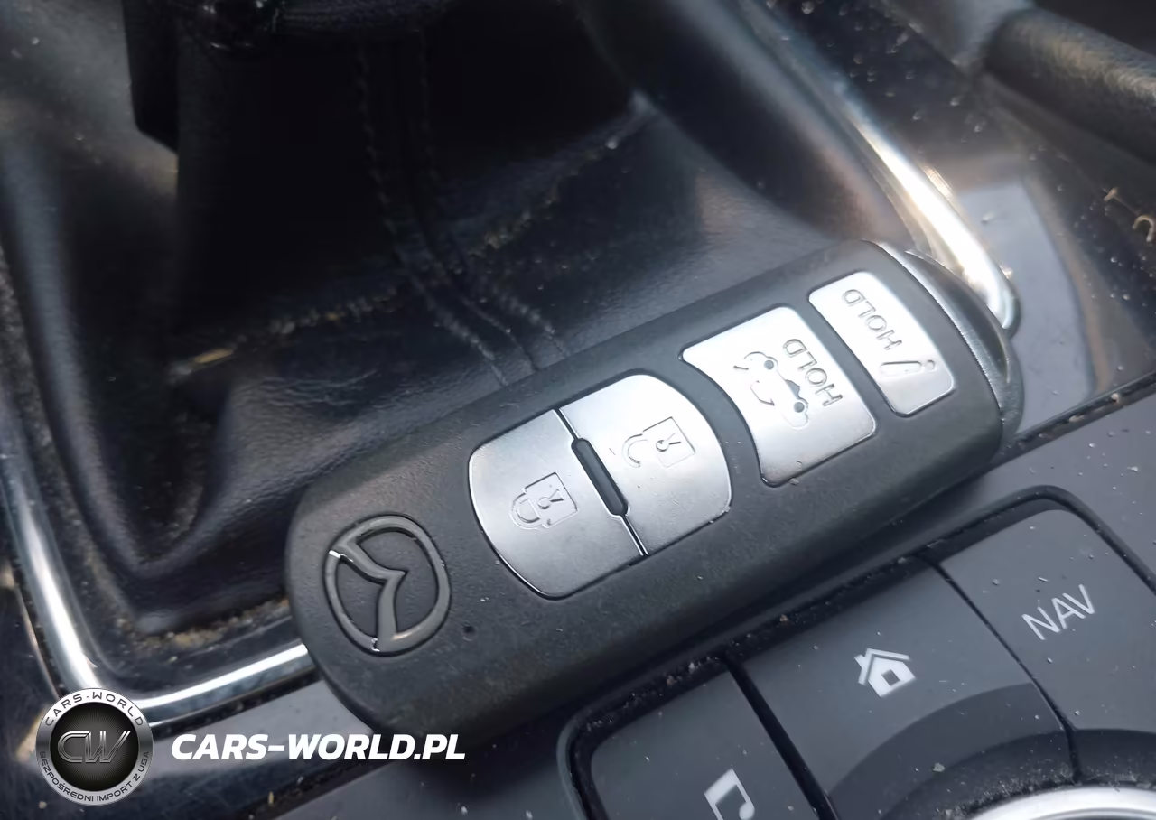 2017 Mazda Mazda3 Sport VIN:3MZBN1U70HM141244 - 11