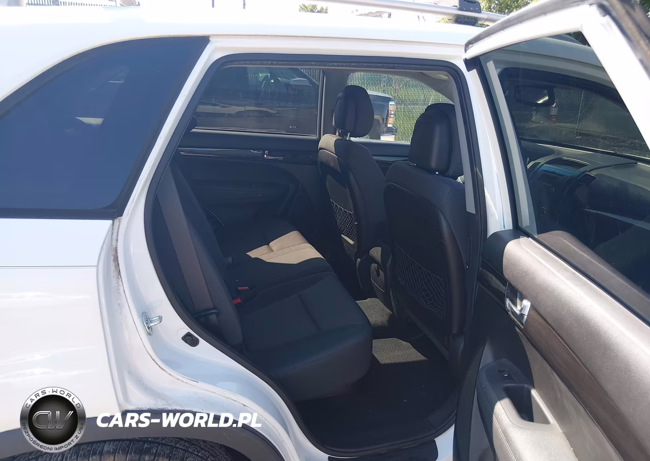 2012 Kia Sorento Lx VIN:5XYKT3A68CG224863 - 8