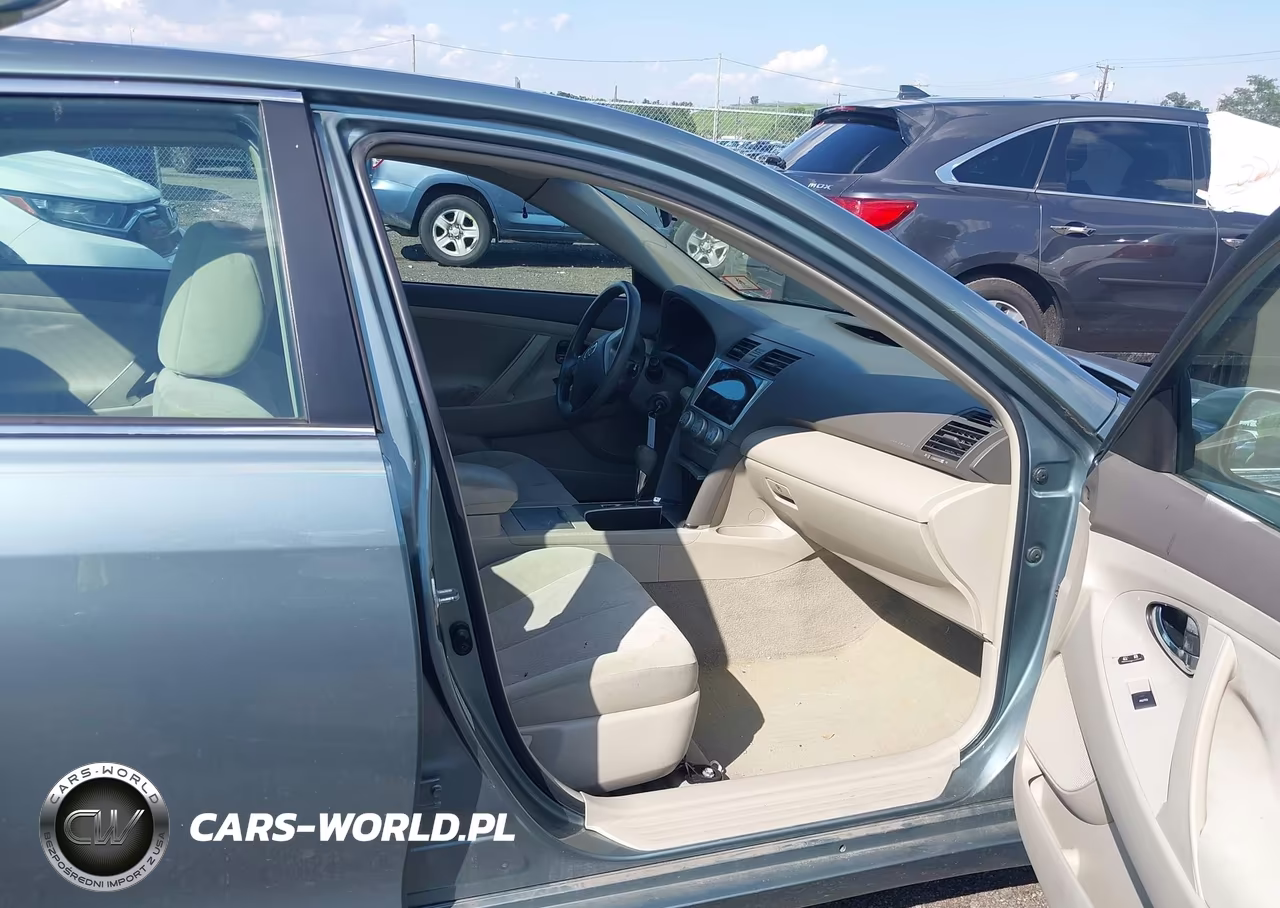 2010 Toyota Camry Le VIN:4T1BF3EK5AU545944 - 5