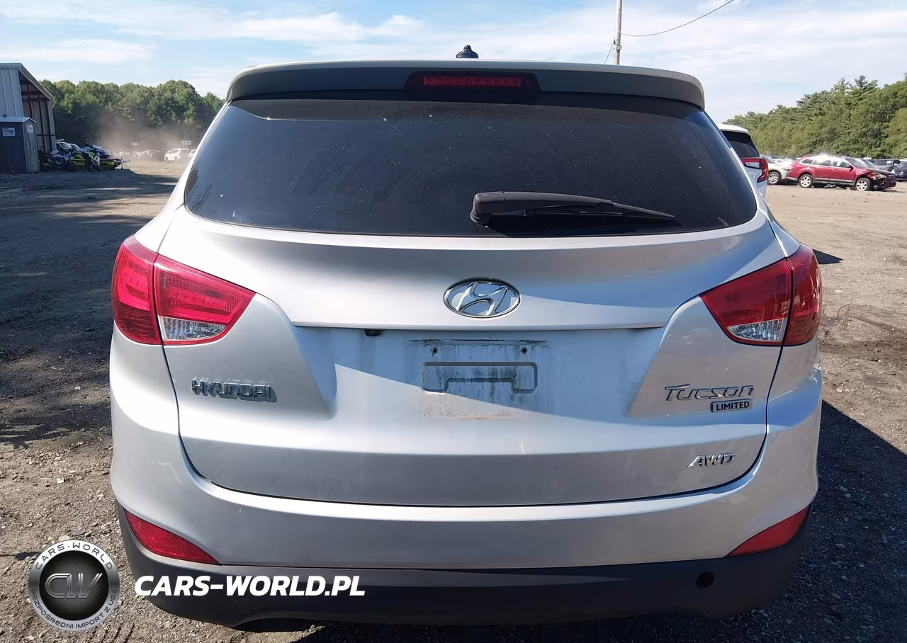 2012 Hyundai Tucson Limited VIN:KM8JUCAC0CU372935 - 17
