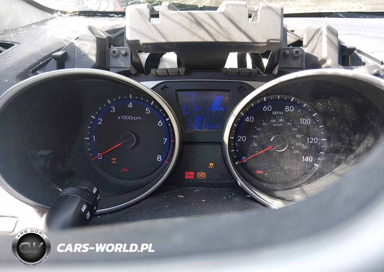 2012 Hyundai Tucson Limited VIN:KM8JUCAC0CU372935 - 7