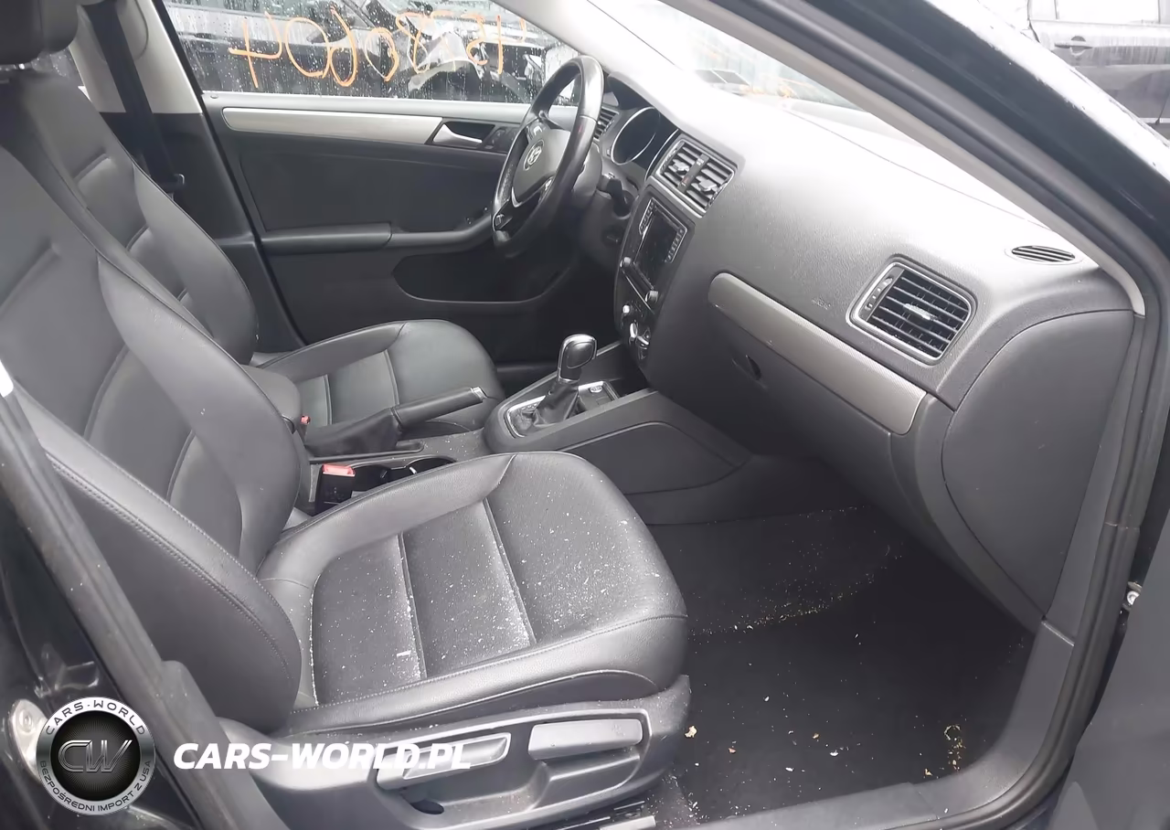 2017 Volkswagen Jetta 1.4T Se VIN:3VWDB7AJ7HM310941 - 5
