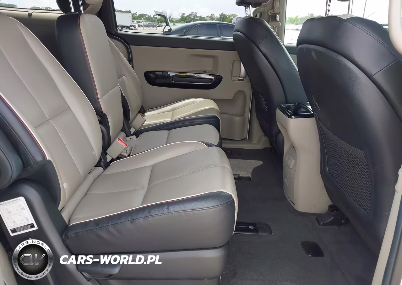 2020 Kia Sedona Ex VIN:KNDMC5C11L6597607 - 8