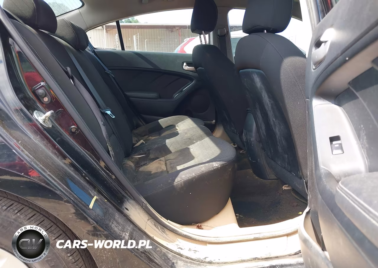 2017 Kia Forte Lx VIN:3KPFK4A72HE098880 - 6