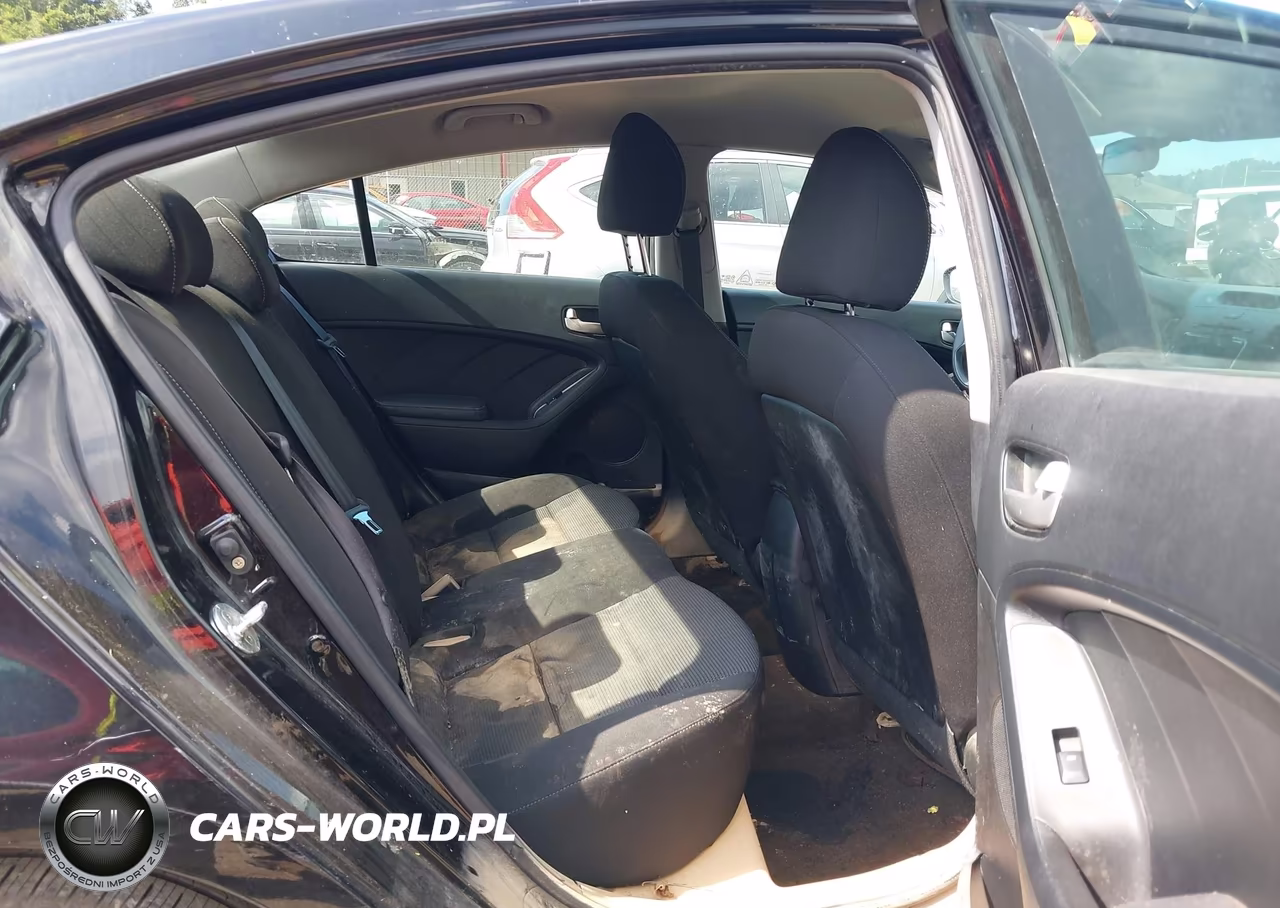 2017 Kia Forte Lx VIN:3KPFK4A72HE098880 - 8