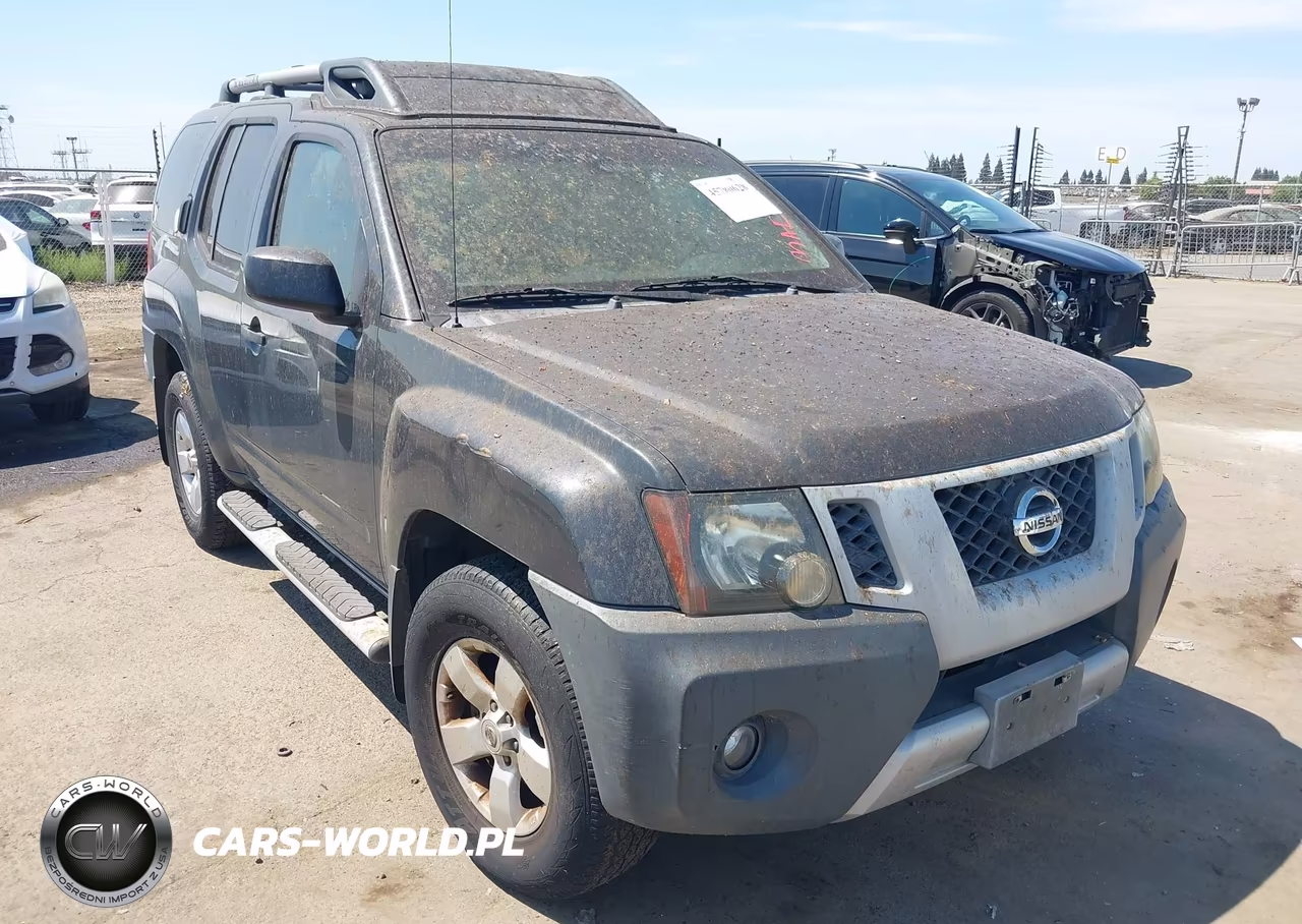 2010 Nissan Xterra Off Road-S-Se – zdjęcie 1 z 11