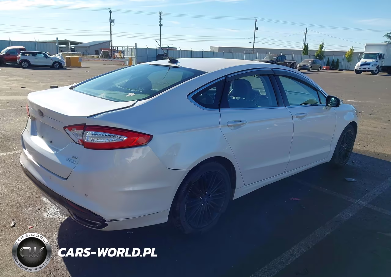 2016 Ford Fusion Se VIN:3FA6P0H95GR196641 - 4