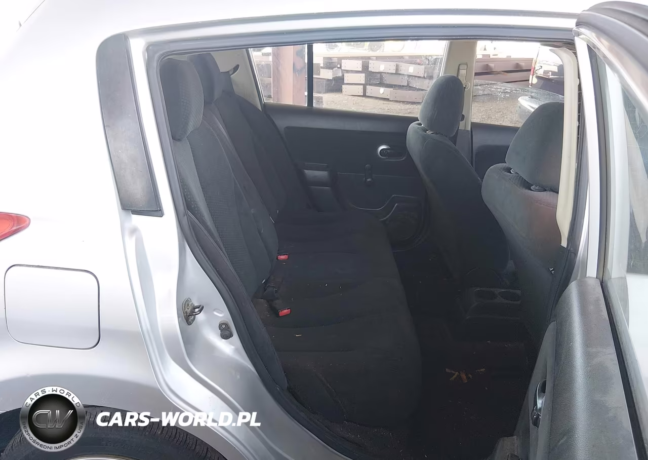 2011 Nissan Versa 1.8S VIN:3N1BC1CP6BL388701 - 8