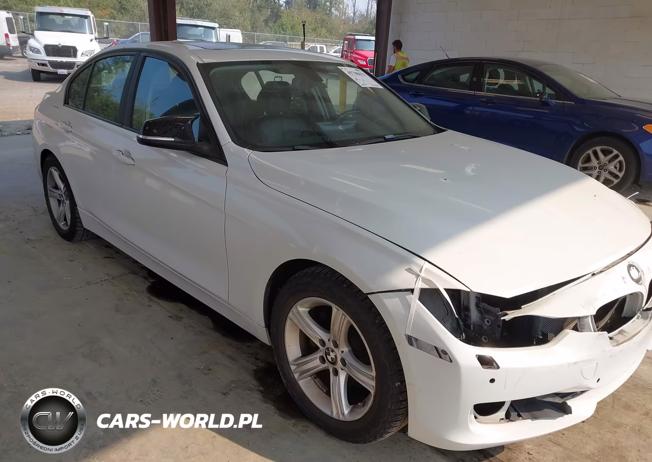 2013 BMW 328I xDrive – zdjęcie 1 z 21