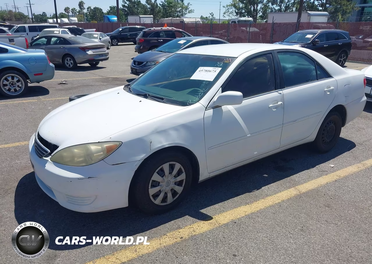 2005 Toyota Camry Le VIN:4T1BE30K05U575630 - 2