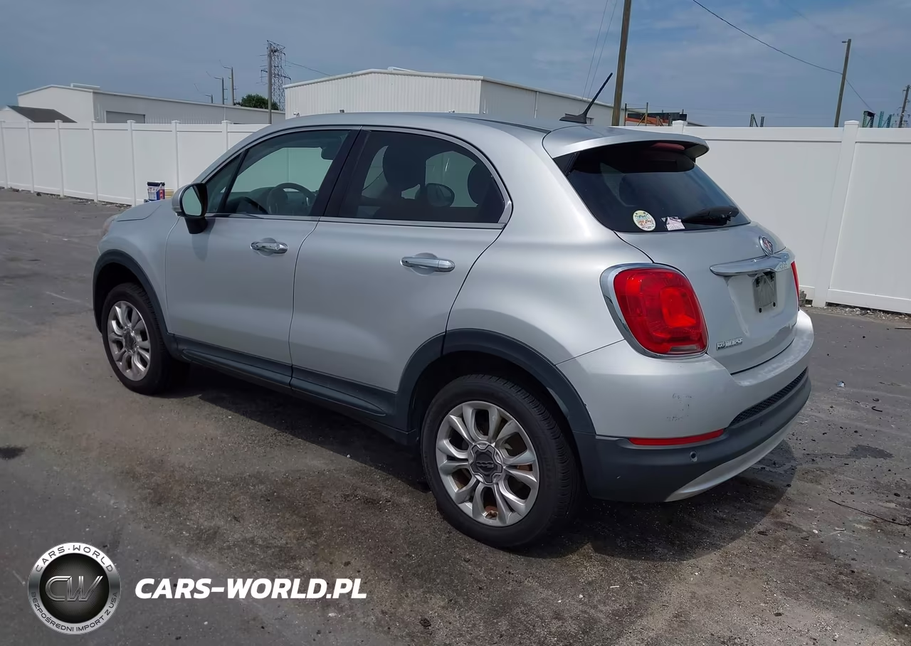 2016 Fiat 500X Lounge VIN:ZFBCFYDT7GP388931 - 3
