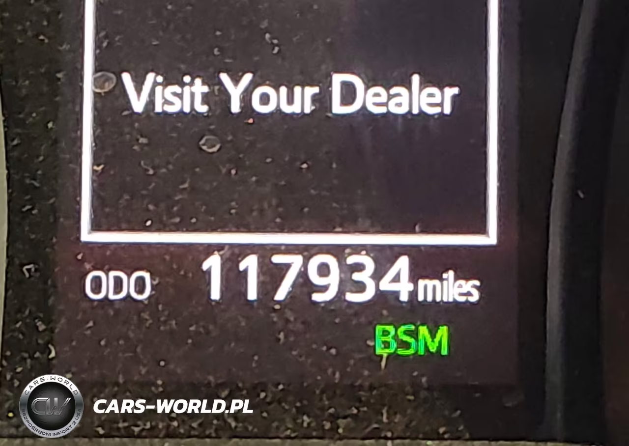 2018 Toyota Camry Le VIN:4T1B11HK7JU573128 - 16