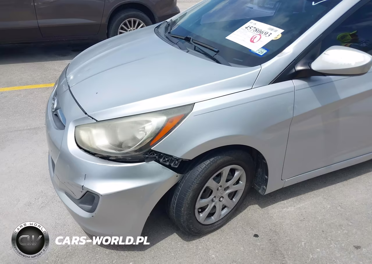 2013 Hyundai Accent Gs VIN:KMHCT5AE8DU075311 - 12