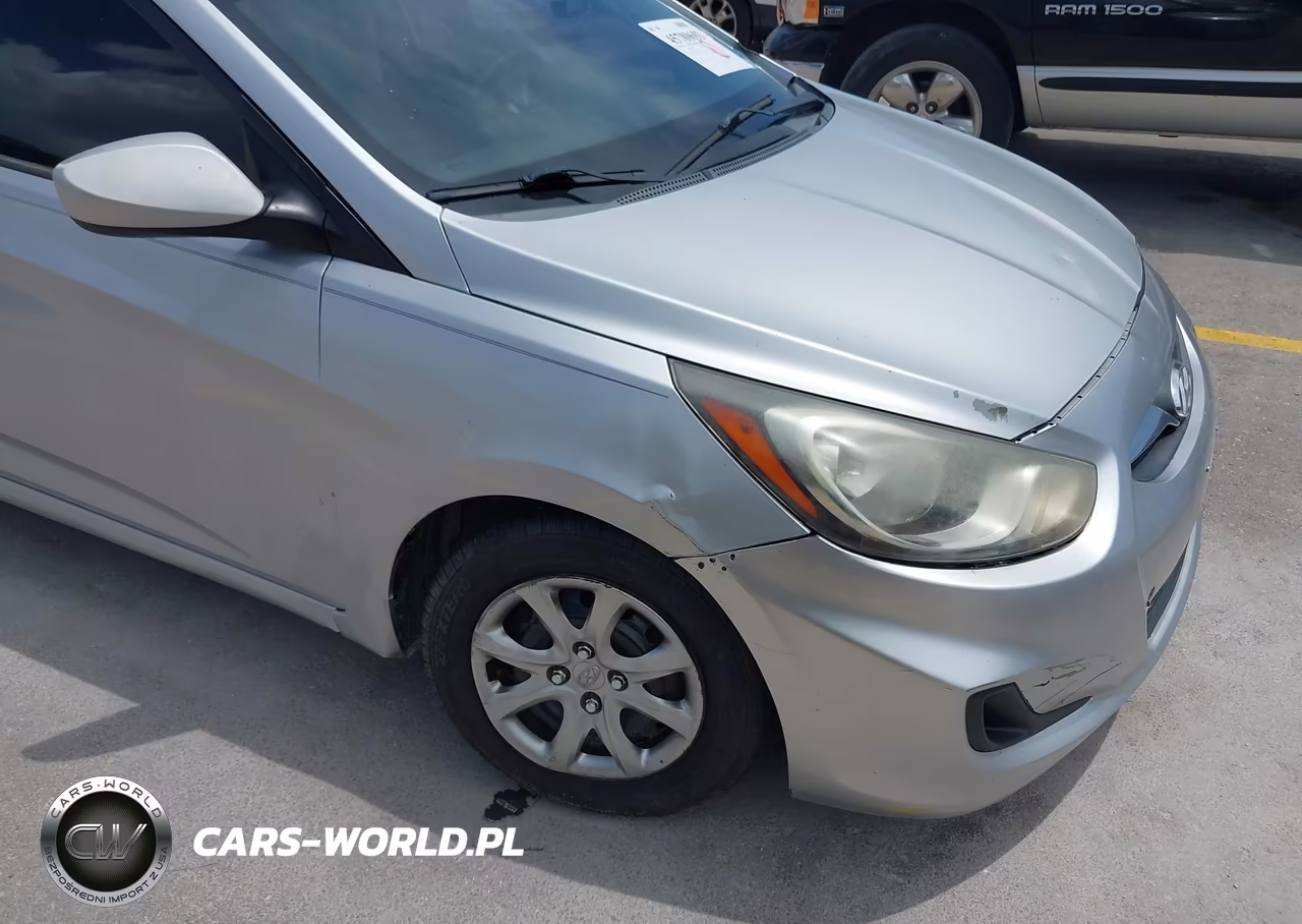 2013 Hyundai Accent Gs VIN:KMHCT5AE8DU075311 - 6