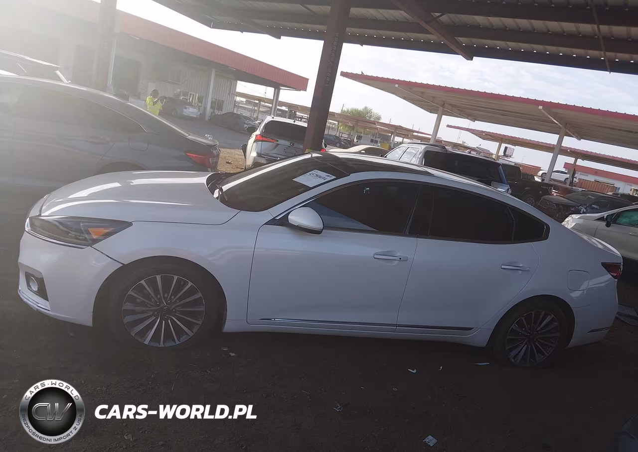 2018 Kia Cadenza Premium VIN:KNALC4J13J5099725 - 14