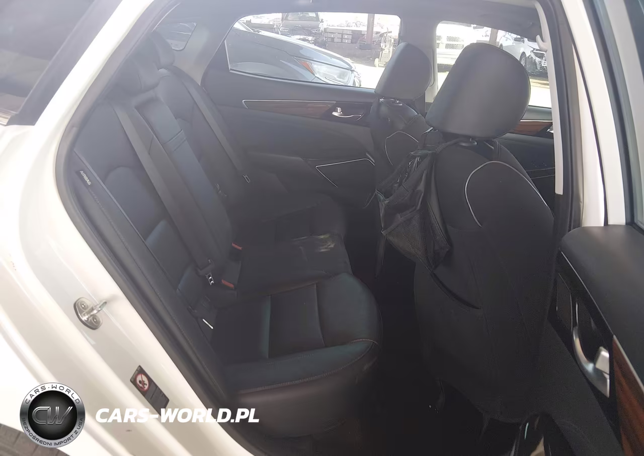 2018 Kia Cadenza Premium VIN:KNALC4J13J5099725 - 8