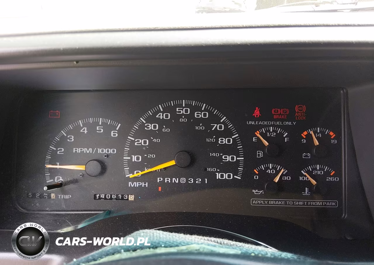 1999 Chevrolet Tahoe Limited VIN:1GNEC13R4XJ496638 - 7
