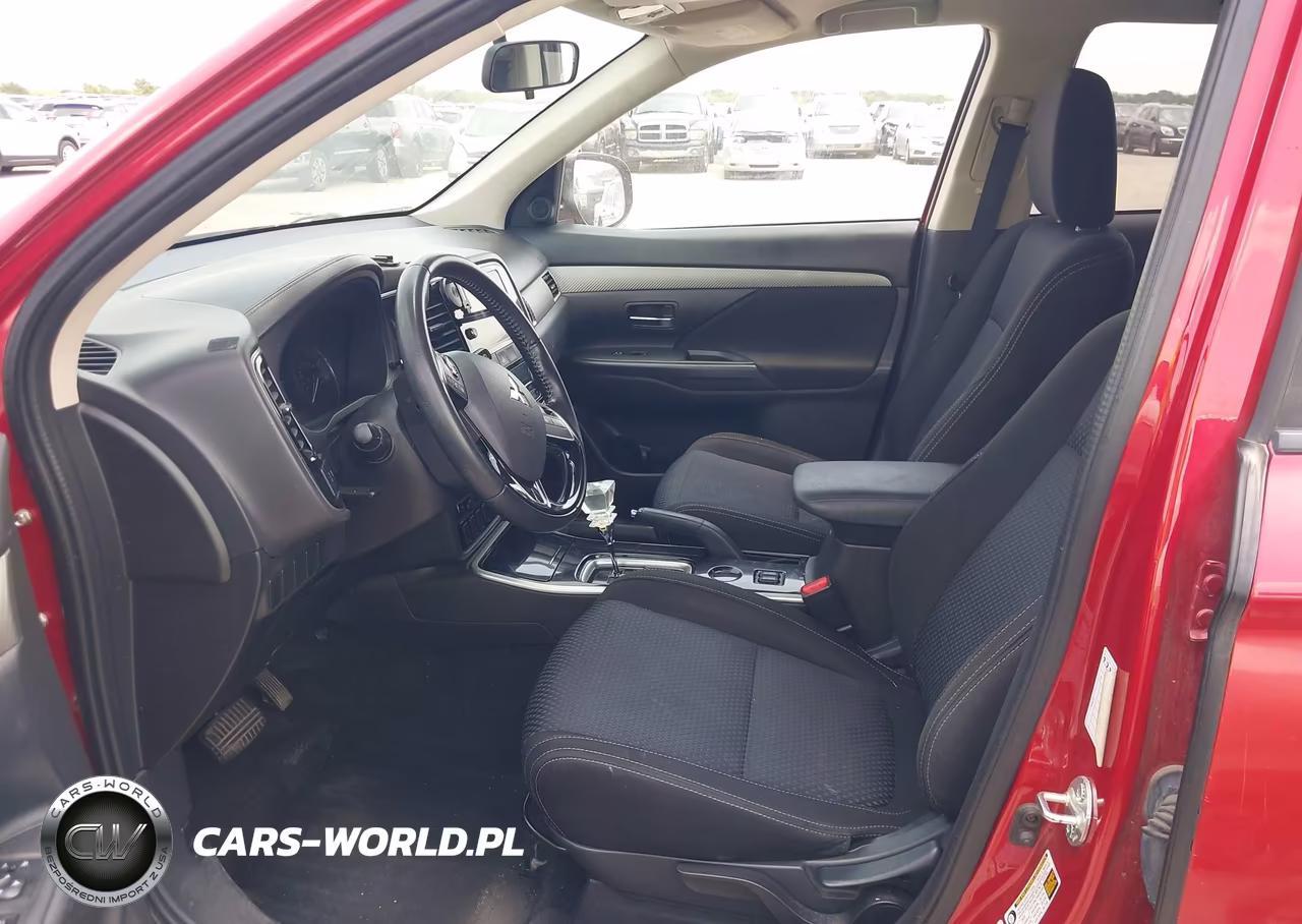 2018 Mitsubishi Outlander Se VIN:JA4AD3A33JZ014193 - 18