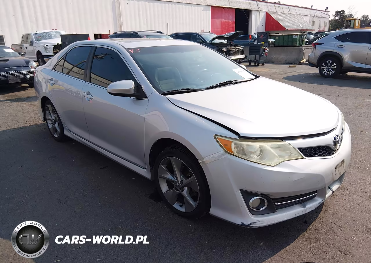 2014 Toyota Camry Se Sport