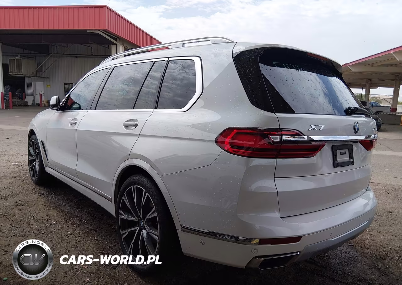 2021 BMW X7 xDrive40I VIN:5UXCW2C01M9E11770 - 3