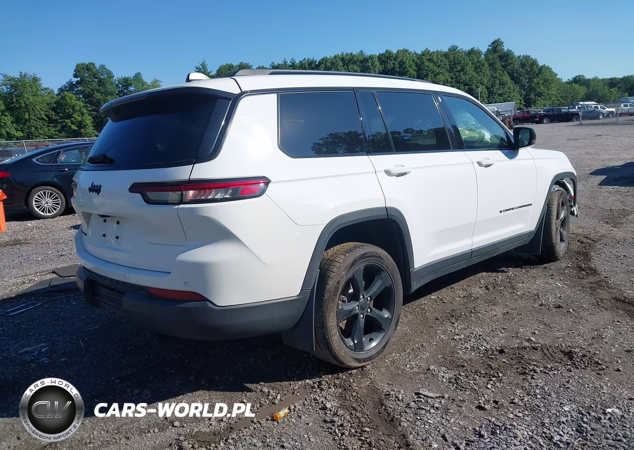 2023 Jeep Grand Cherokee L Altitude 4X4 VIN:1C4RJKAG7P8750230 - 4