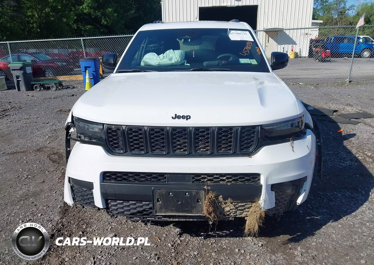 2023 Jeep Grand Cherokee L Altitude 4X4 VIN:1C4RJKAG7P8750230 - 6